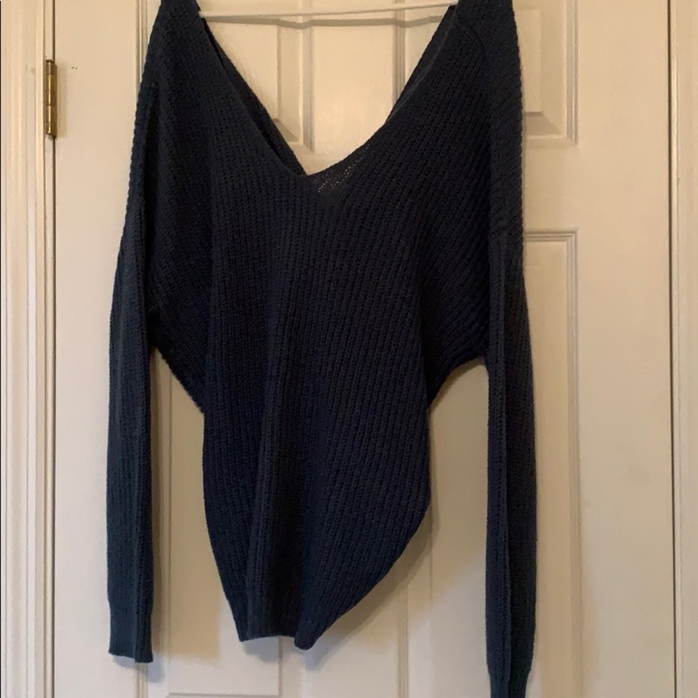Alya sweater